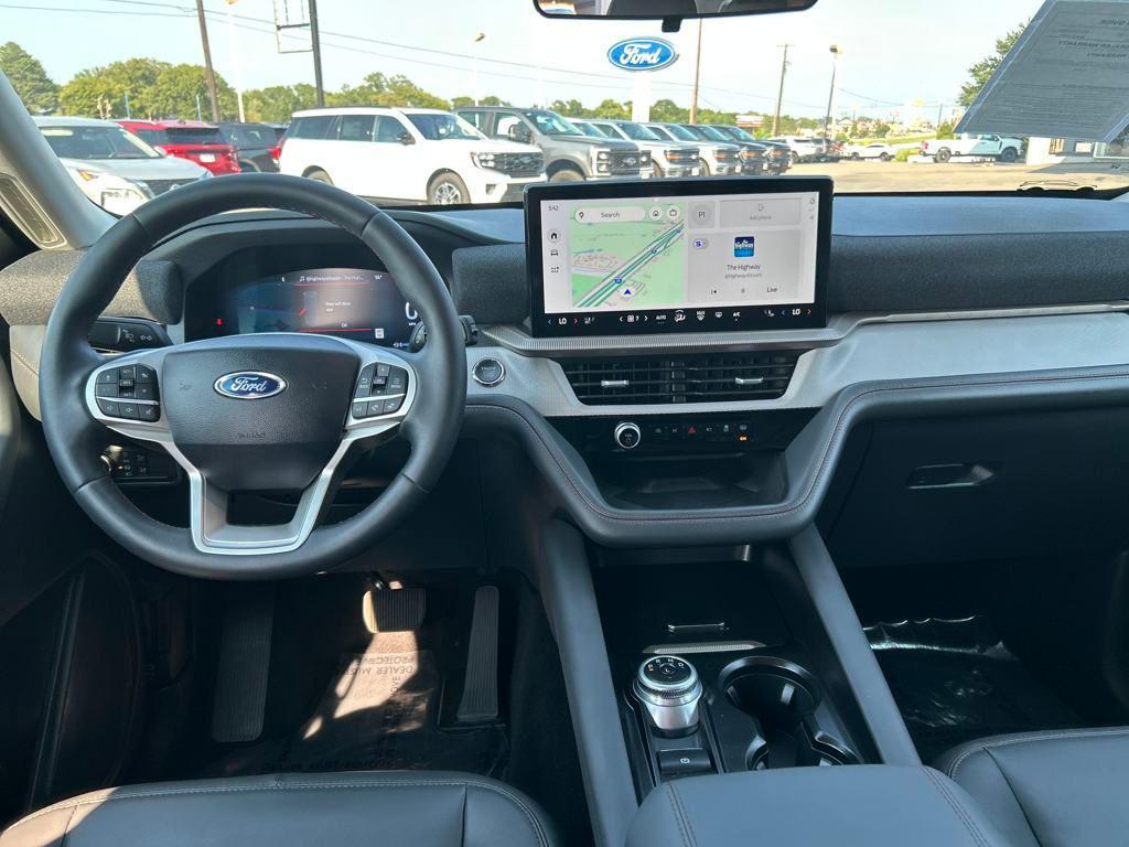 used 2025 Ford Explorer car, priced at $38,494