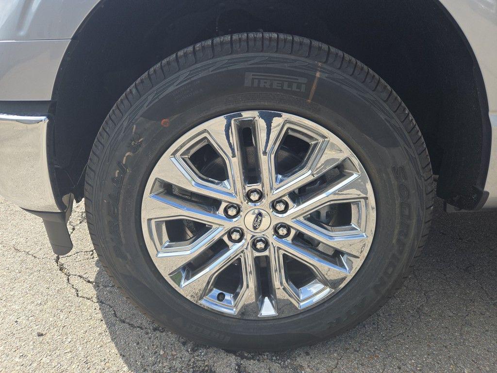new 2025 Ford F-150 car, priced at $59,247