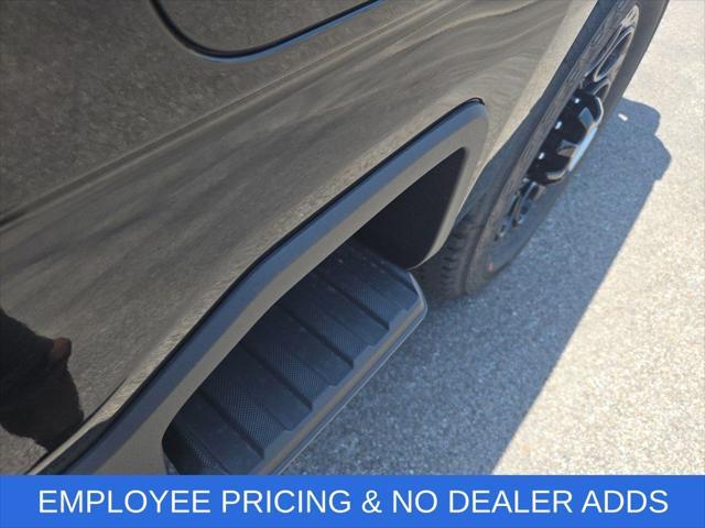 new 2025 Ford F-250 car, priced at $83,429