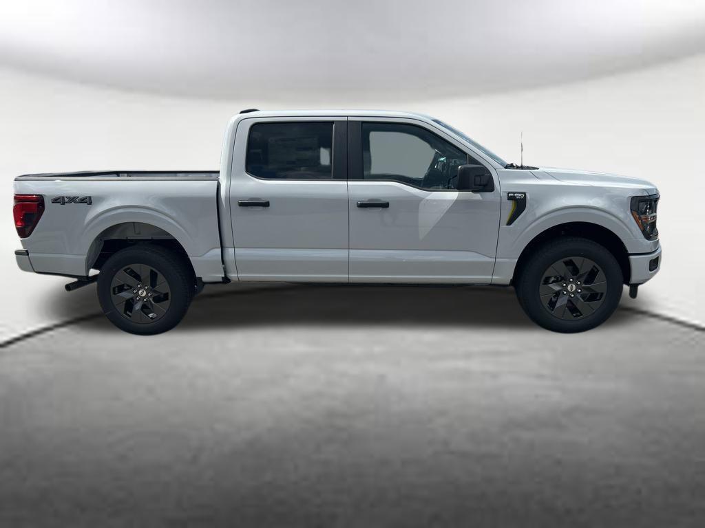 new 2025 Ford F-150 car, priced at $52,402