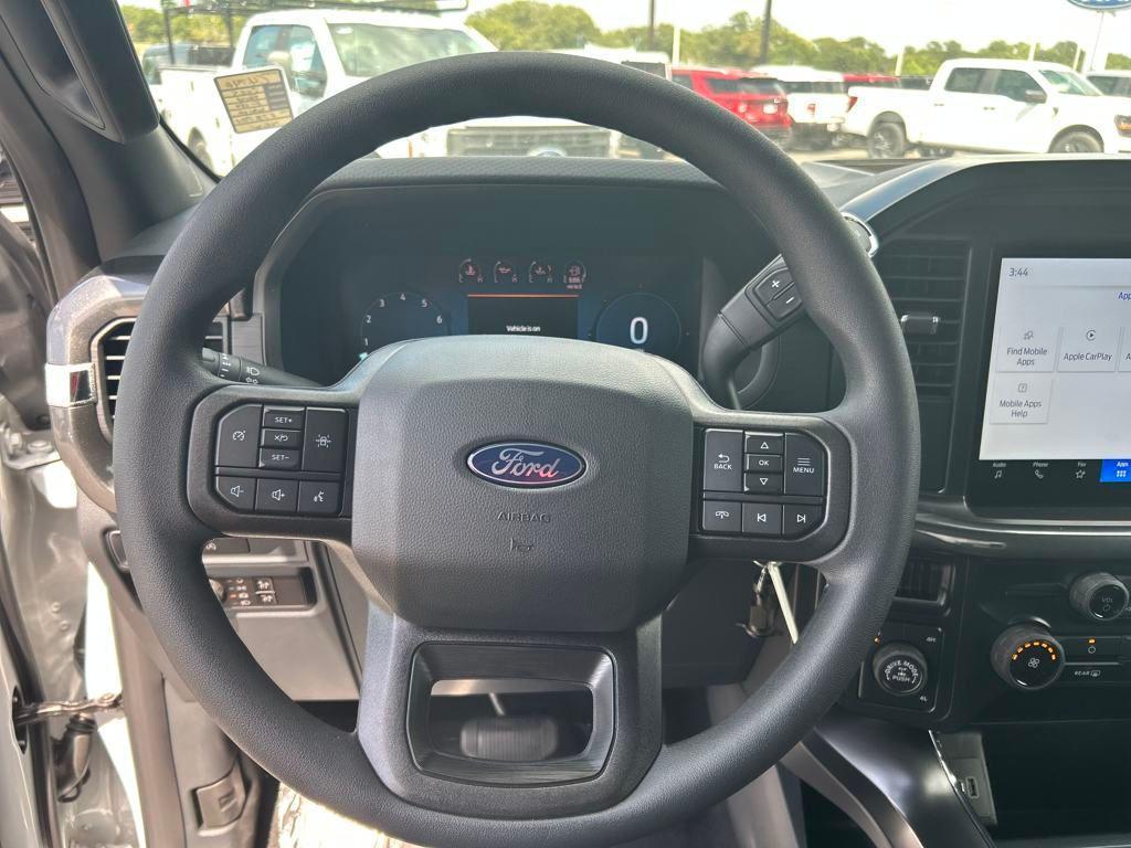 new 2025 Ford F-150 car, priced at $52,402