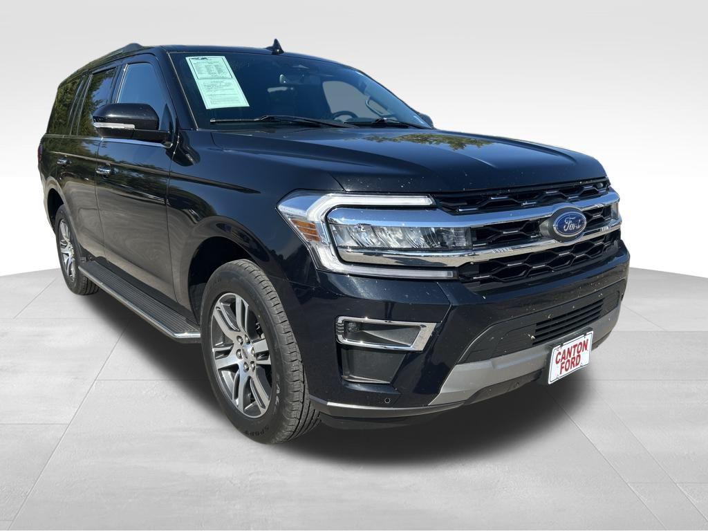 used 2023 Ford Expedition car, priced at $40,687
