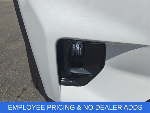 new 2025 Ford Explorer car, priced at $42,675