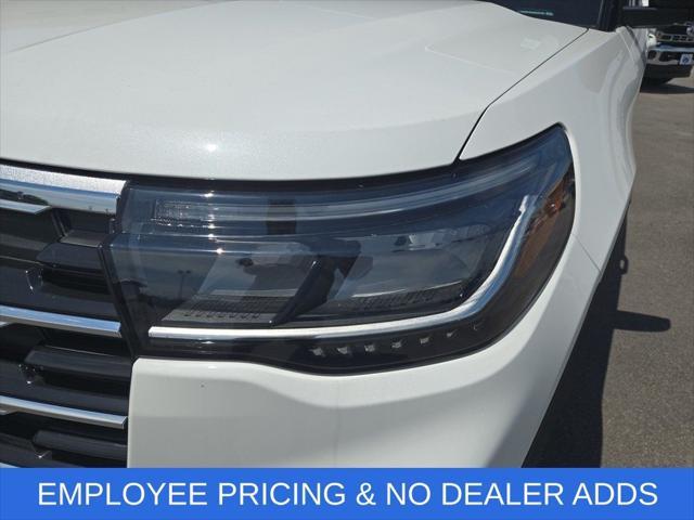 new 2025 Ford Explorer car, priced at $42,675