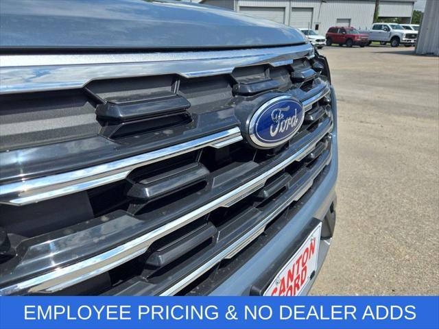new 2025 Ford Explorer car, priced at $39,346