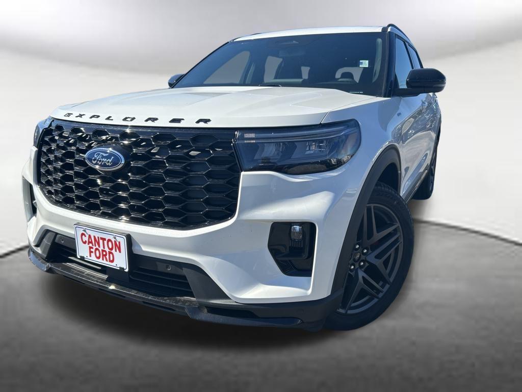 new 2025 Ford Explorer car, priced at $46,951