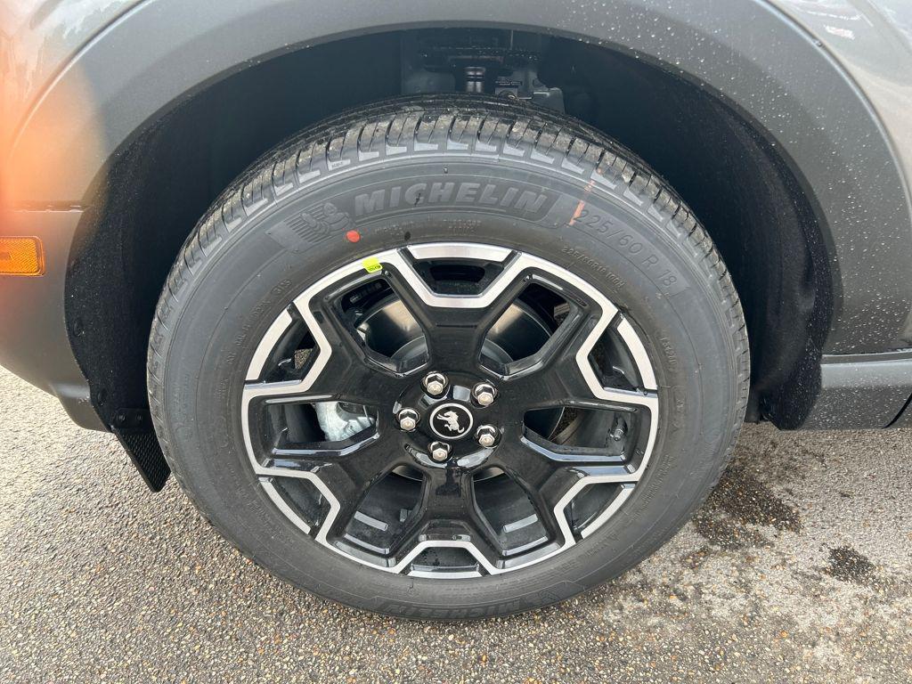 new 2025 Ford Bronco Sport car, priced at $38,155