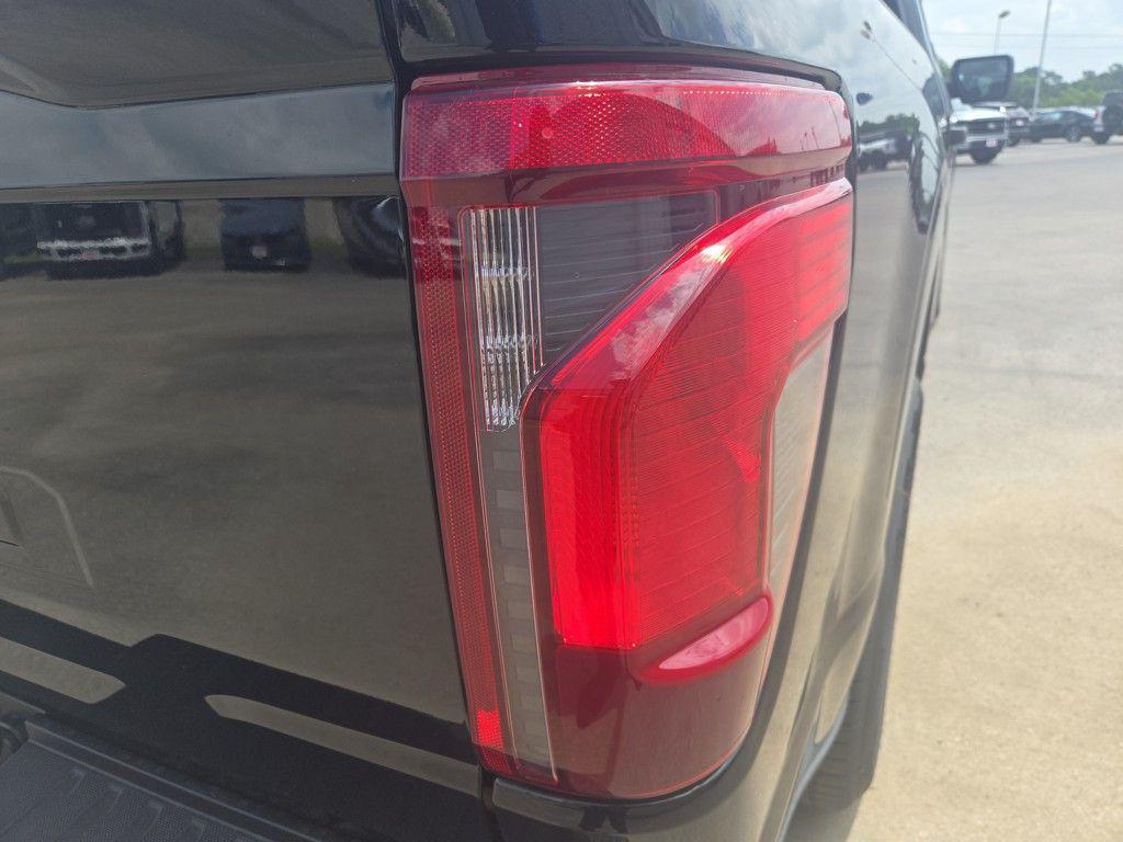 new 2025 Ford F-150 car, priced at $44,664
