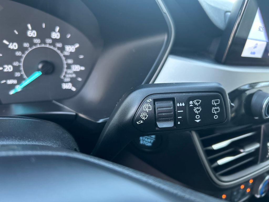 used 2022 Ford Escape car, priced at $18,448