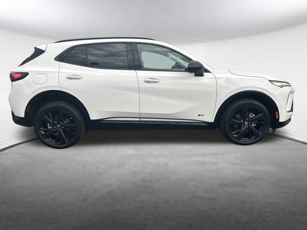 used 2024 Buick Envision car, priced at $28,957