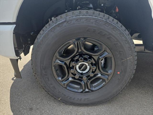 new 2025 Ford F-250 car, priced at $65,158