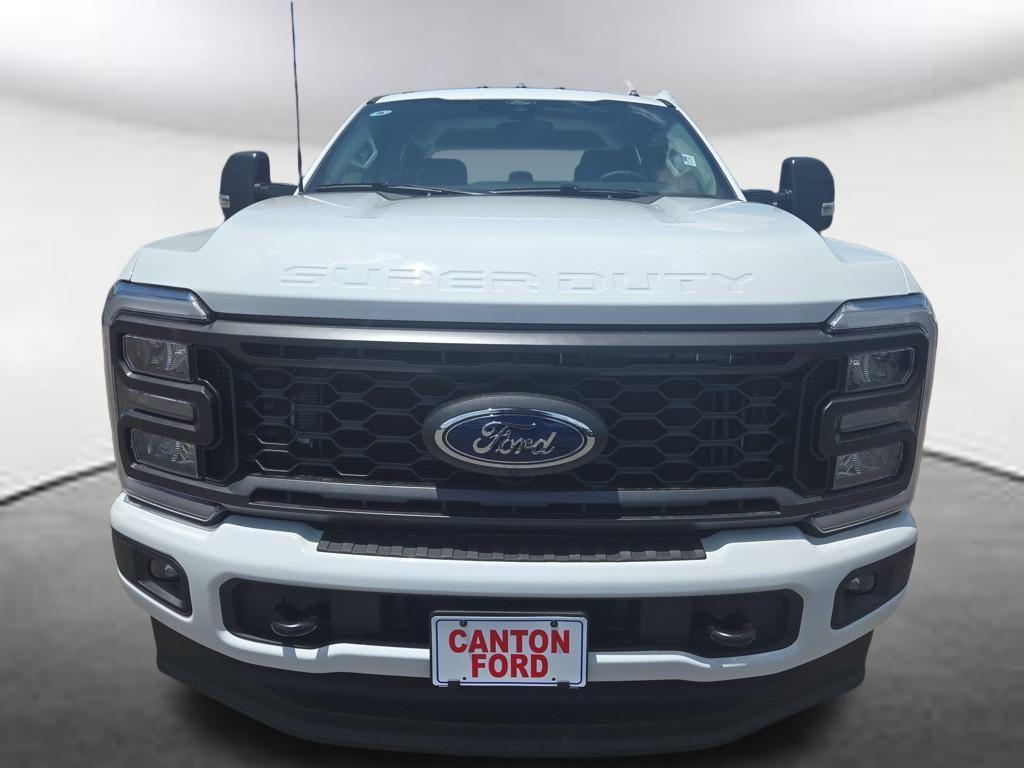 new 2025 Ford F-250 car, priced at $63,499