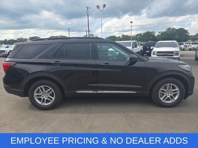 new 2025 Ford Explorer car, priced at $38,902