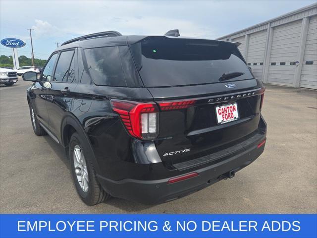 new 2025 Ford Explorer car, priced at $38,902