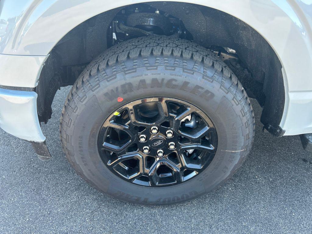 new 2025 Ford F-150 car, priced at $64,733