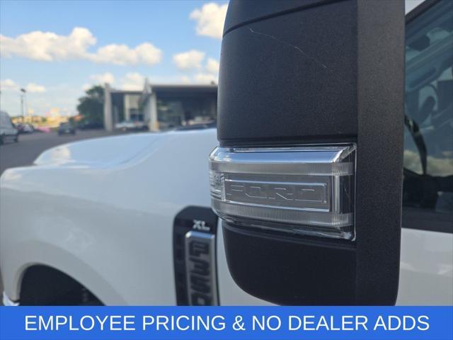 new 2025 Ford F-350 car, priced at $61,854