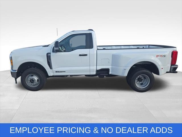 new 2025 Ford F-350 car, priced at $61,854