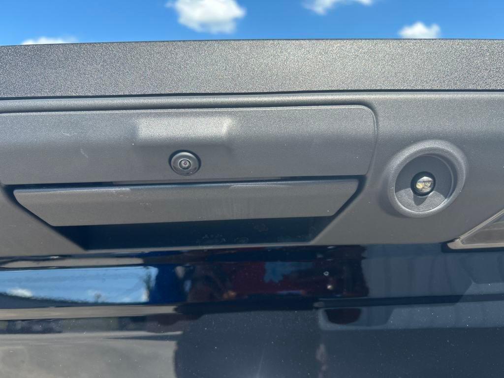 new 2025 Ford F-250 car, priced at $63,499