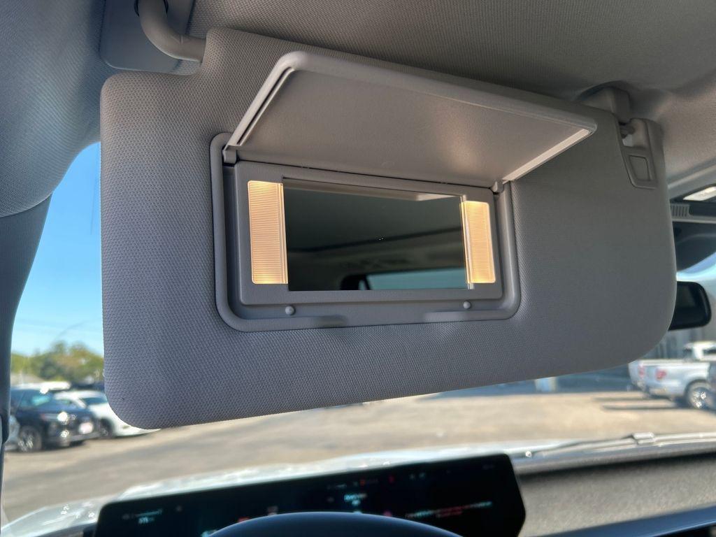 new 2025 Ford Expedition car, priced at $66,600