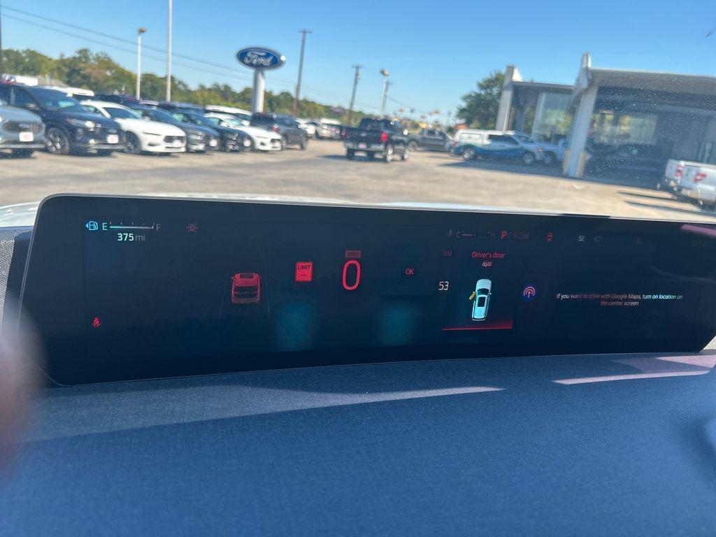 new 2025 Ford Expedition car, priced at $66,600