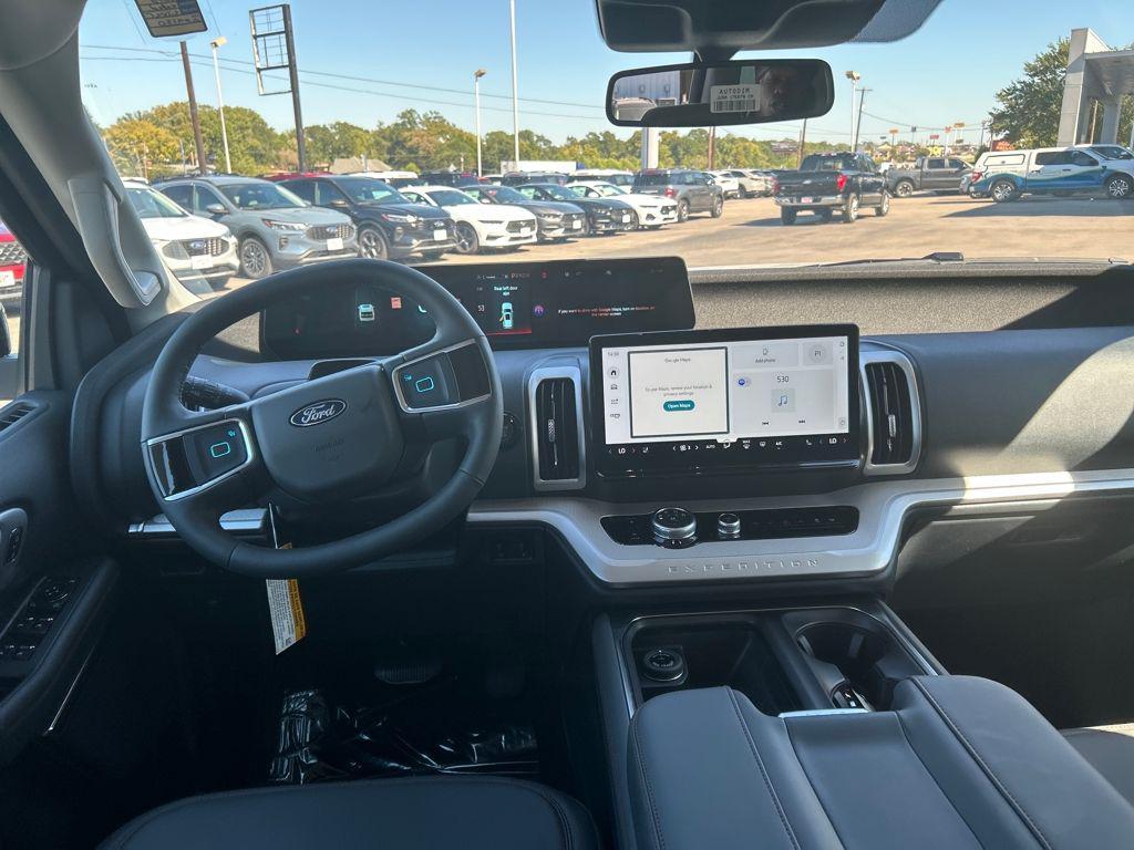 new 2025 Ford Expedition car, priced at $66,600