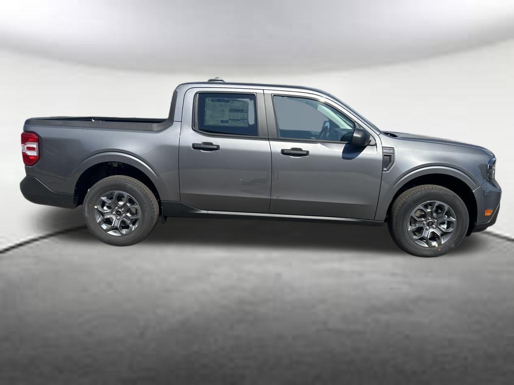 new 2025 Ford Maverick car, priced at $31,398