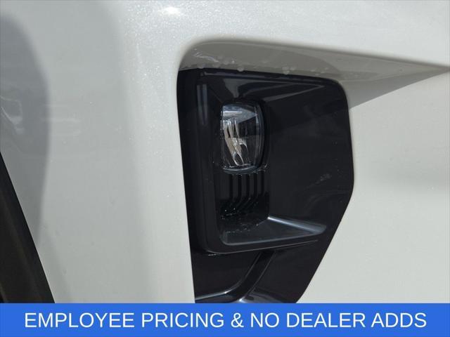 new 2025 Ford Explorer car, priced at $57,316