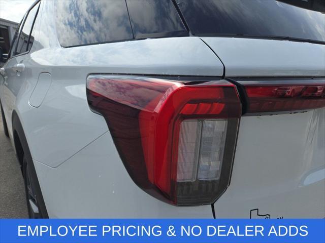 new 2025 Ford Explorer car, priced at $57,316