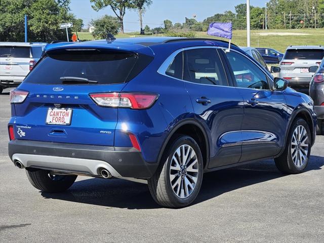 used 2022 Ford Escape car, priced at $25,394