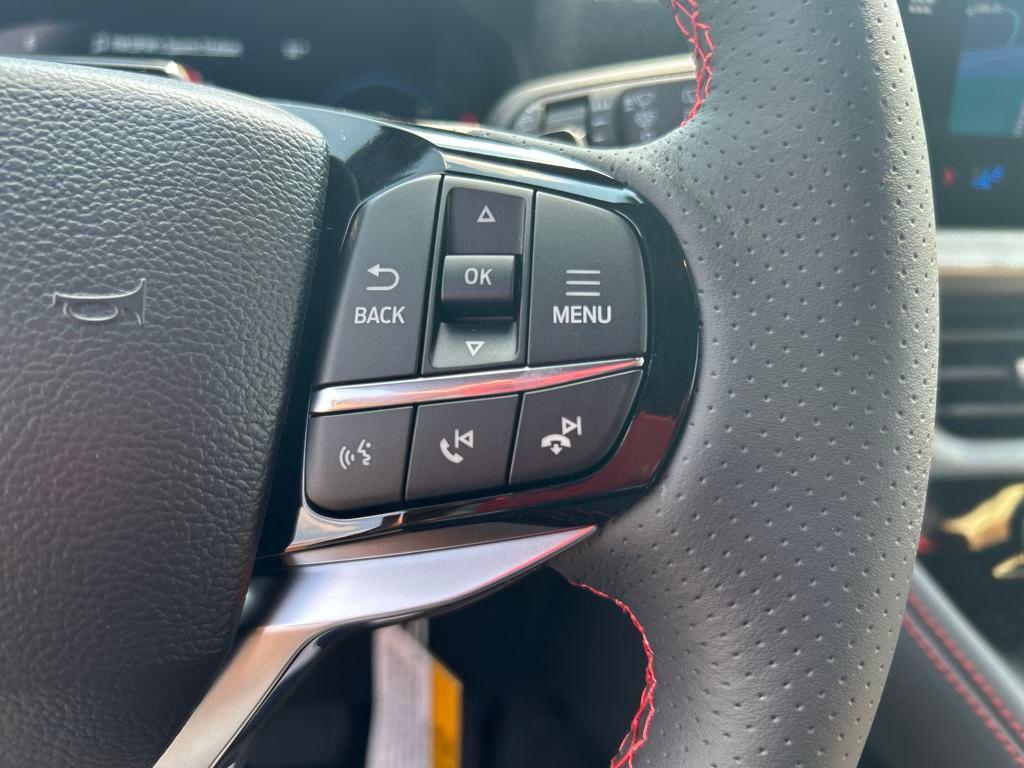 new 2025 Ford Explorer car, priced at $58,880