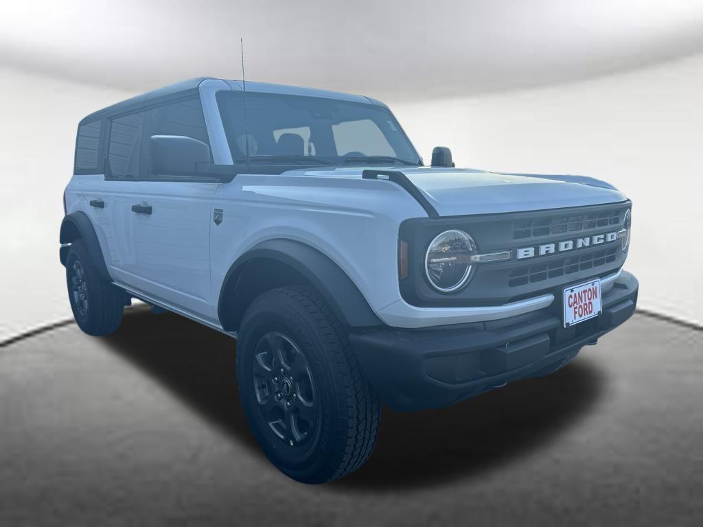 new 2025 Ford Bronco car, priced at $43,140