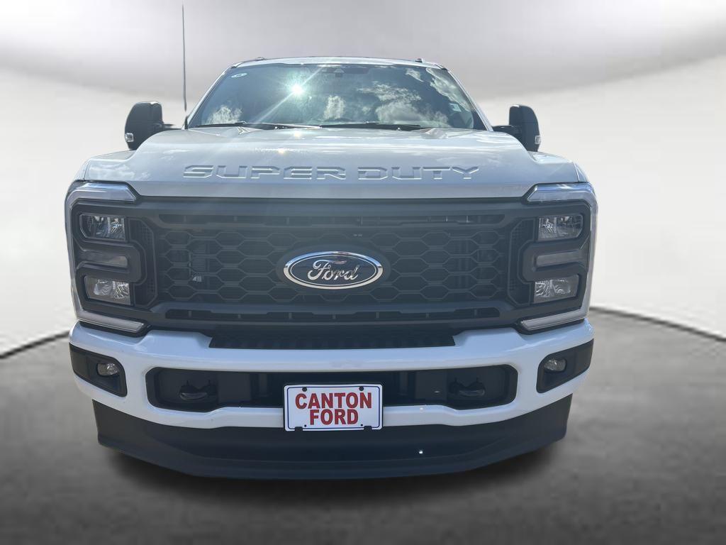 new 2025 Ford F-250 car, priced at $63,499