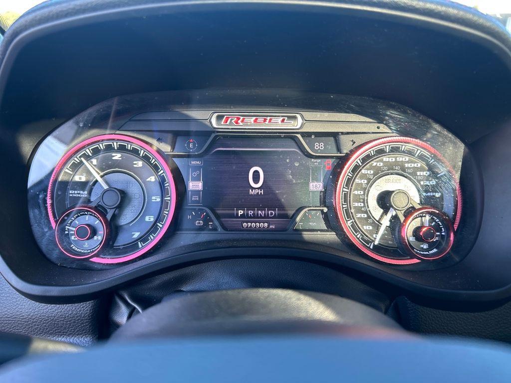 used 2022 Ram 1500 car, priced at $39,467