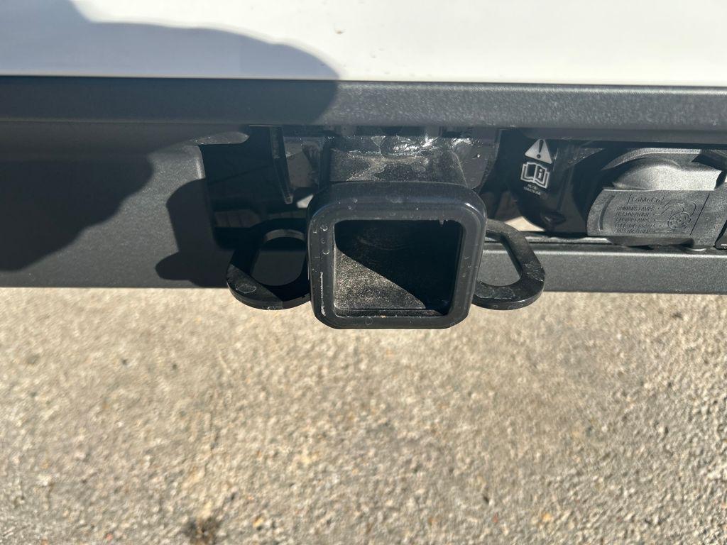 new 2025 Ford Expedition car, priced at $70,354