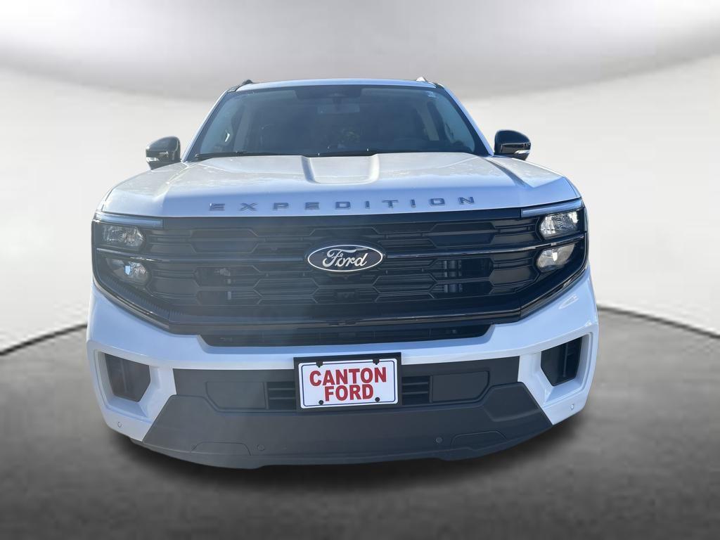 new 2025 Ford Expedition car, priced at $70,354
