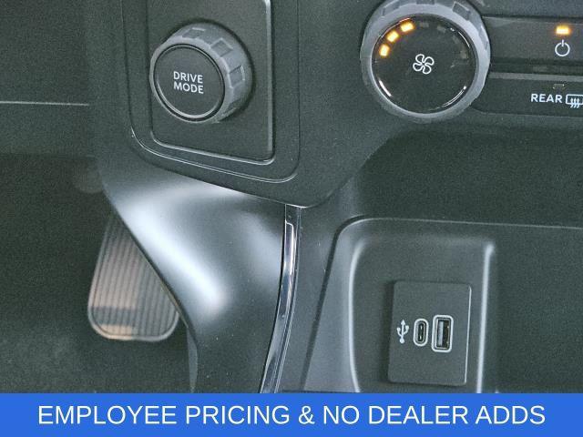 new 2025 Ford F-150 car, priced at $45,882