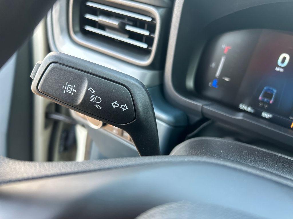 new 2025 Ford Maverick car, priced at $28,986