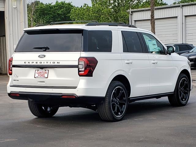 new 2024 Ford Expedition car, priced at $70,468