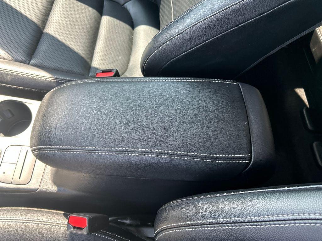 used 2022 Ford Escape car, priced at $21,809