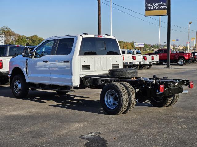 new 2024 Ford F-350 car, priced at $56,269