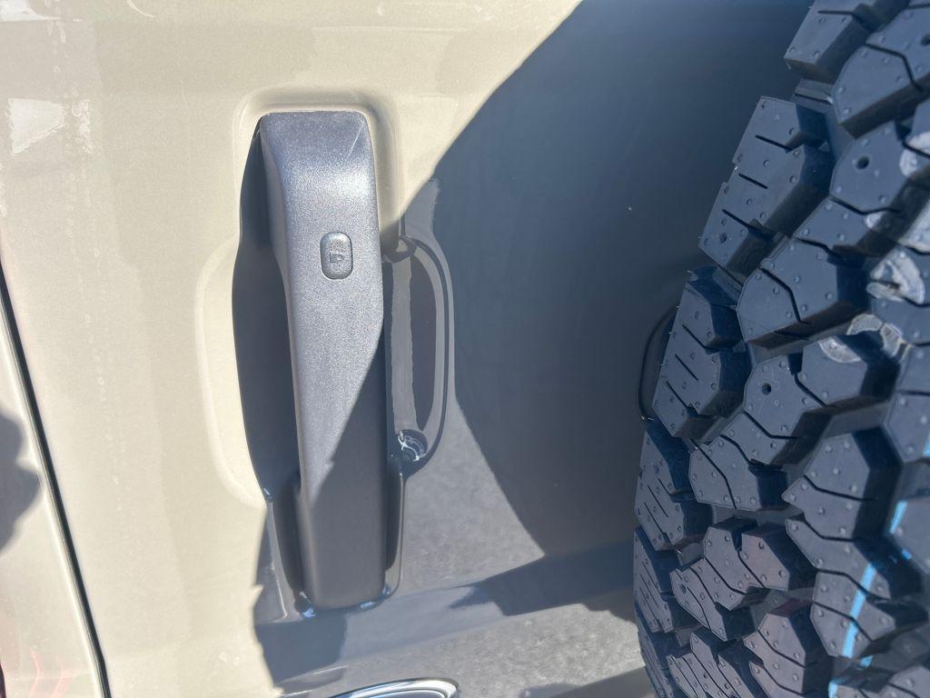 new 2025 Ford Bronco car, priced at $47,928