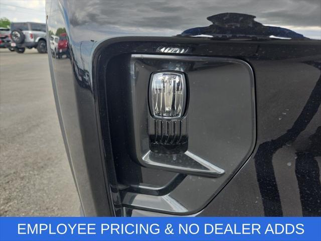 new 2025 Ford Explorer car, priced at $41,956