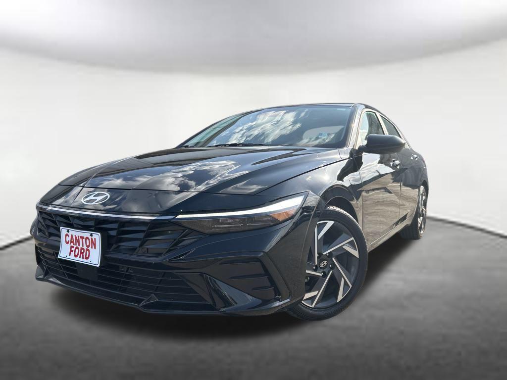 used 2025 Hyundai Elantra car, priced at $21,494