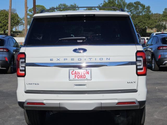 new 2024 Ford Expedition car, priced at $70,185