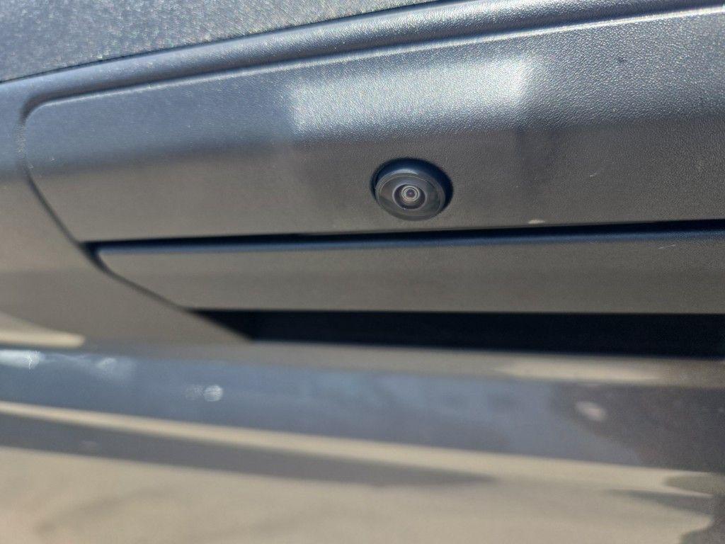 new 2025 Ford F-250 car, priced at $63,499