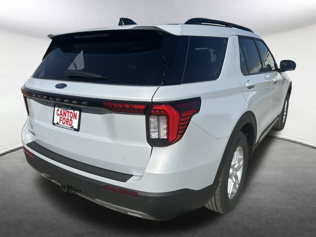 new 2025 Ford Explorer car, priced at $42,424