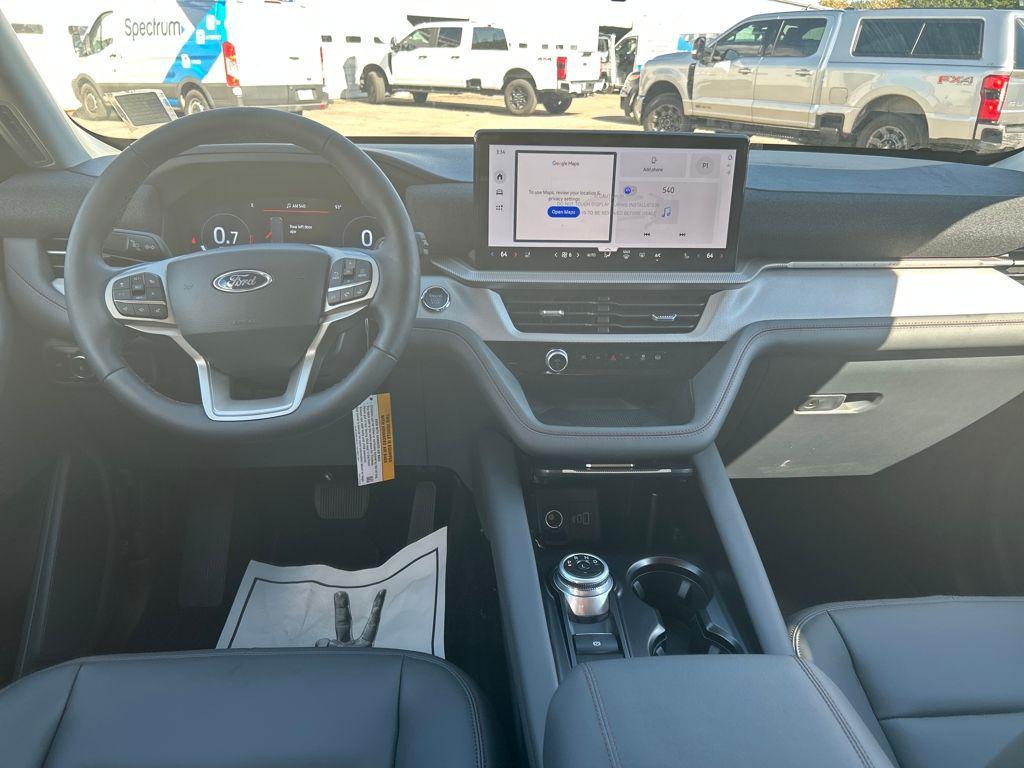 new 2025 Ford Explorer car, priced at $42,424