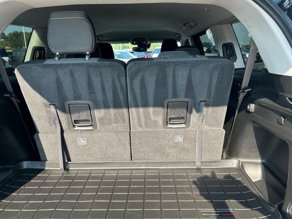 used 2022 Jeep Grand Cherokee L car, priced at $27,657