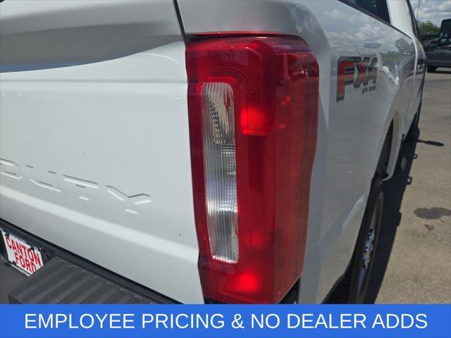 new 2025 Ford F-250 car, priced at $63,302