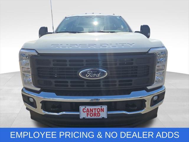 new 2025 Ford F-250 car, priced at $63,302